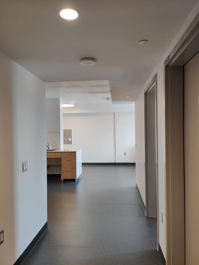 Toronto Metropolitan University-Daphne Cockwell Complex Residence Exterior photo